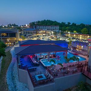 The Resort At Lake Of The Ozarks